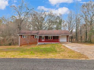 32 Cox Rd SE, Cartersville, GA 30121