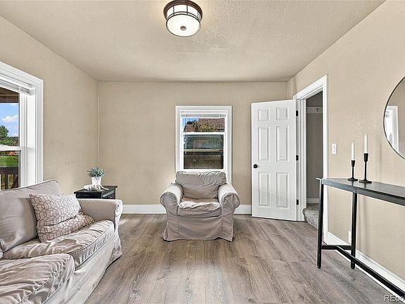 5th image of 24205 Eccles Street