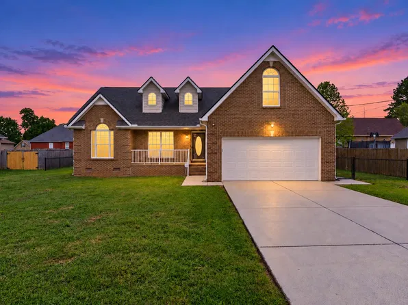 339 Shelby Cir, Shelbyville, TN 37160