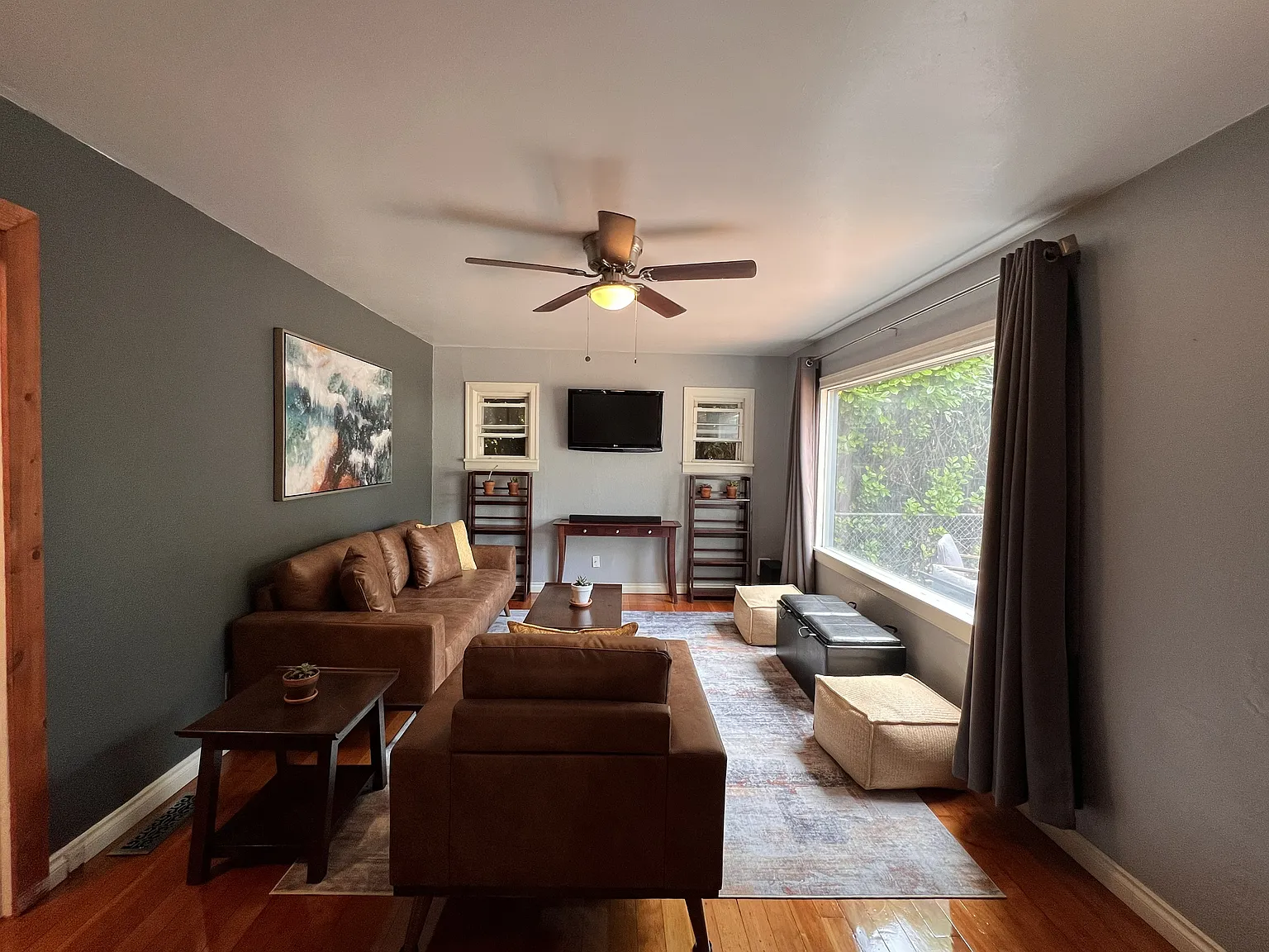 2 bed, 850 sqft, $2,800 — Photo 2