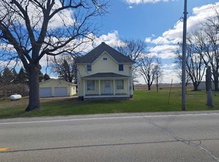 2713 Reed Ave, Readlyn, IA 50668