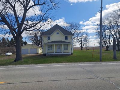 2713 Reed Ave, Readlyn, IA, 50668