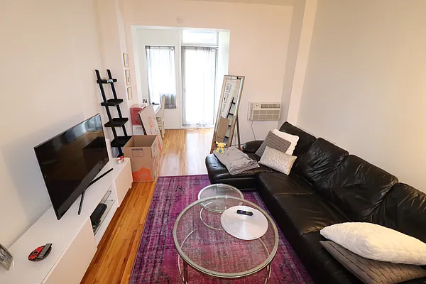 Rented by Corcoran | media 2