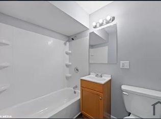 7617 S Colfax Ave #2, Chicago, IL 60649