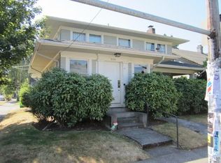 2444 SE Clinton St, Portland, OR 97202