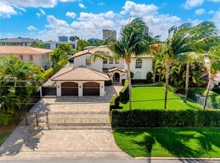 1950 NE 118th Rd, North Miami, FL 33181