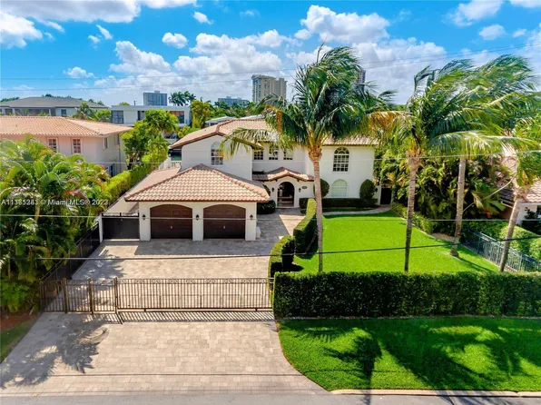 1950 NE 118th Rd, North Miami, FL 33181