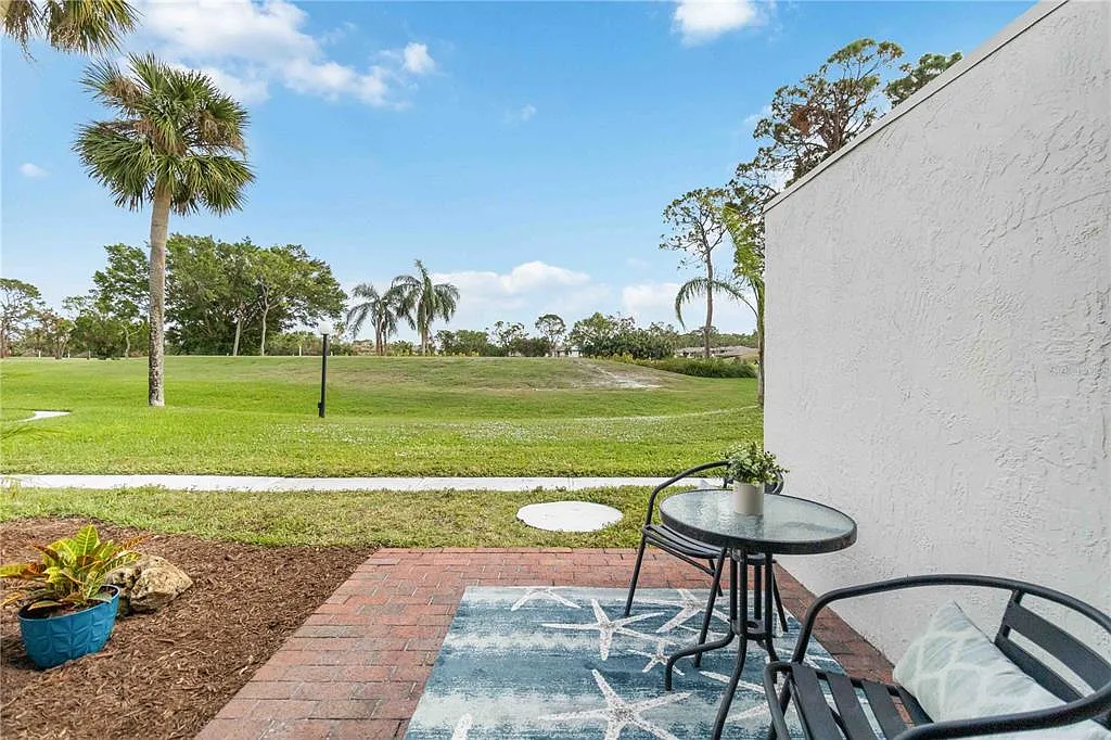 1 bed, 1.0 bath, 428 sqft, $1,700 — Photo 4