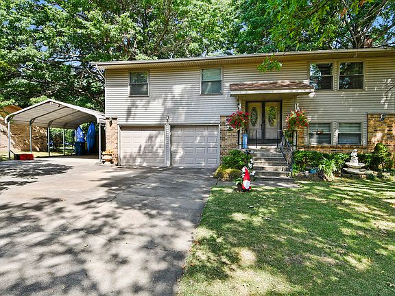2nd image of 3329 W Countryside Drive