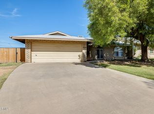 1226 E Royal Palm Cir, Phoenix, AZ 85020