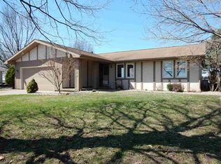 1705 1400th St, Lincoln, IL 62656