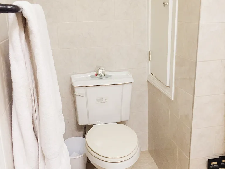 556 Columbus Ave #1-D — Photo 4
