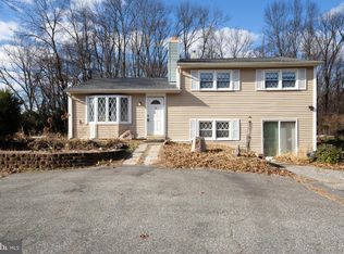 1862 Janvier Rd, Williamstown, NJ 08094