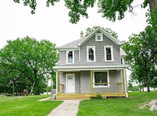 1408 S 8th St, Atchison, KS 66002