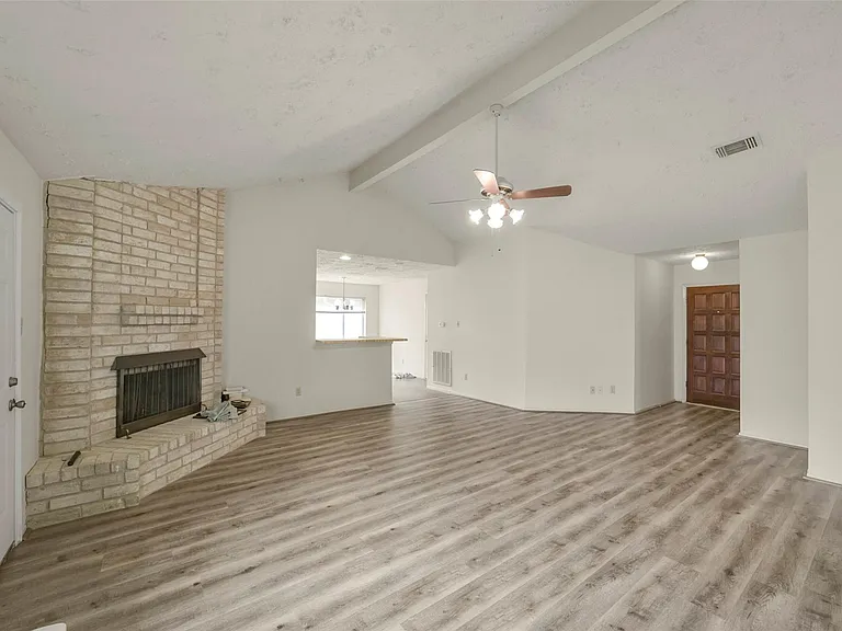 16323 Summer Dawn Ln — Photo 7
