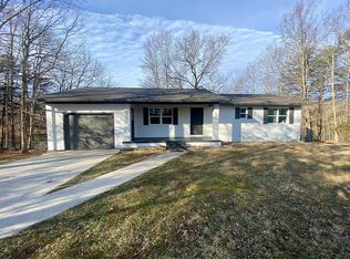 1000 Hickory Hill Dr, Jamestown, TN 38556