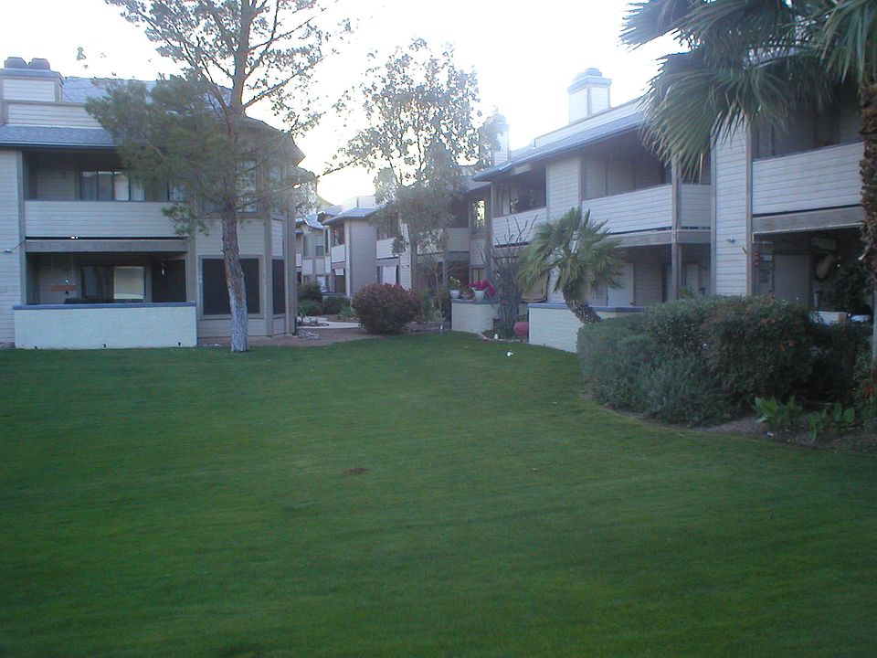 1st image of 5620 S Wood Crest Dr