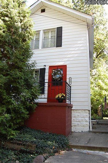 1st image of 1287 Hillcrest Dr