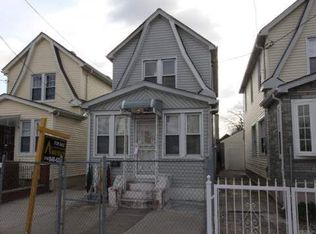 14718 Foch Blvd, Jamaica, NY 11436