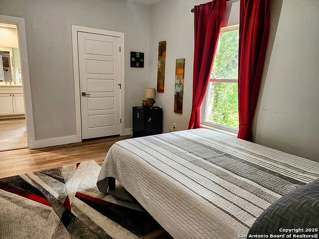 9810 Park Dr — Photo 35