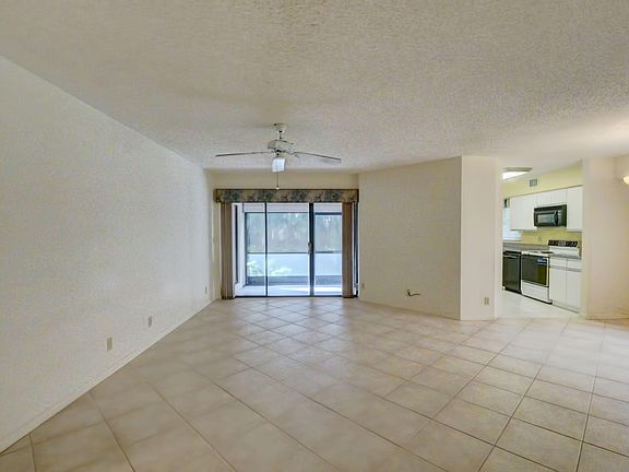 Home For Sale In Quail Run