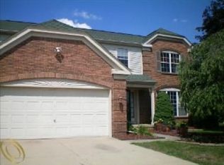 46214 Polo Dr, Canton, MI 48187