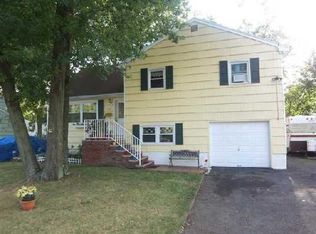 1028 S Washington Ave, Piscataway, NJ 08854