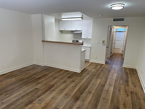 3rd image of 5636 Strohm Ave APT 115