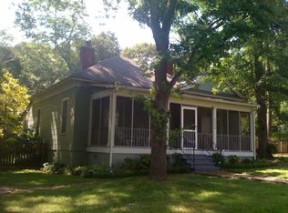 2879 8th St, East Pt, GA