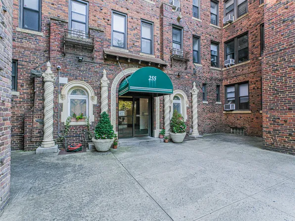 255 79th Street image 5 of 24