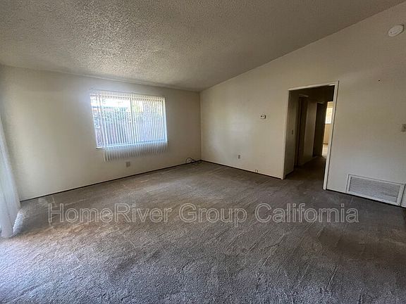 5th image of 3009 Olive Glen Ct