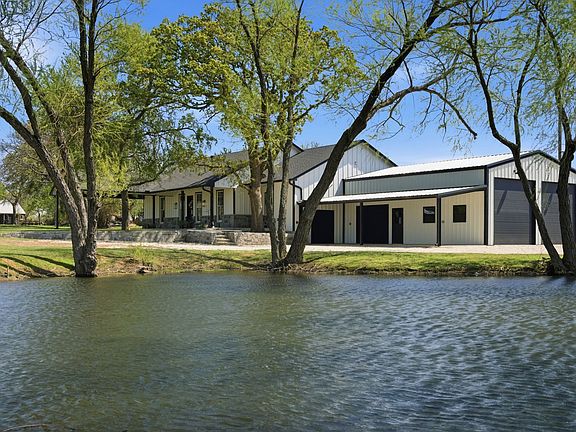 3rd image of 5480 New Hope Rd