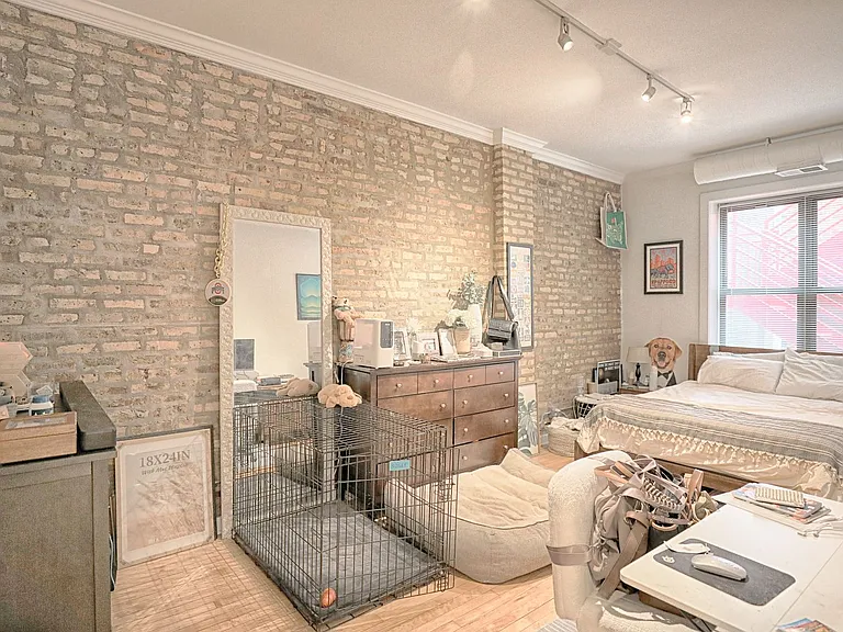 1121-23 N Ashland Ave #1123-2F — Photo 9