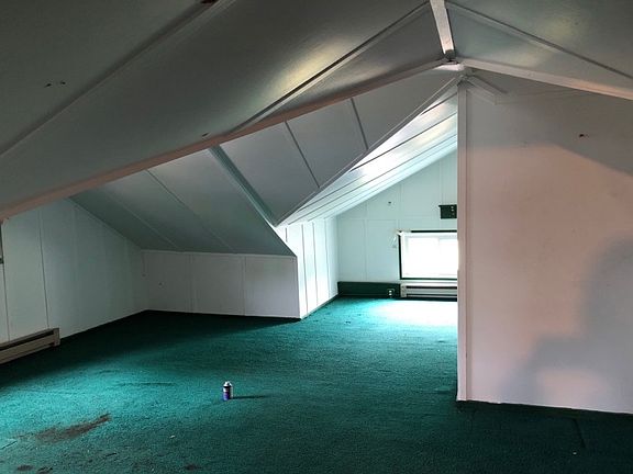 2nd image of 37 Camden Ave