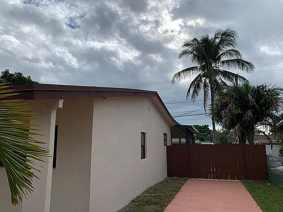 4th image of 9600 Jamaica Dr