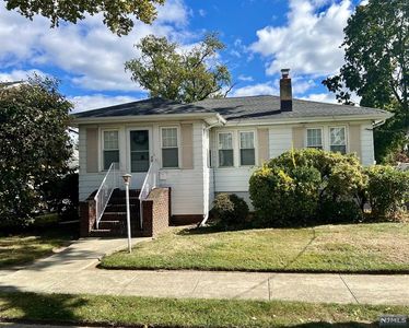 31 Albert Ave, Fair Lawn, NJ, 07410