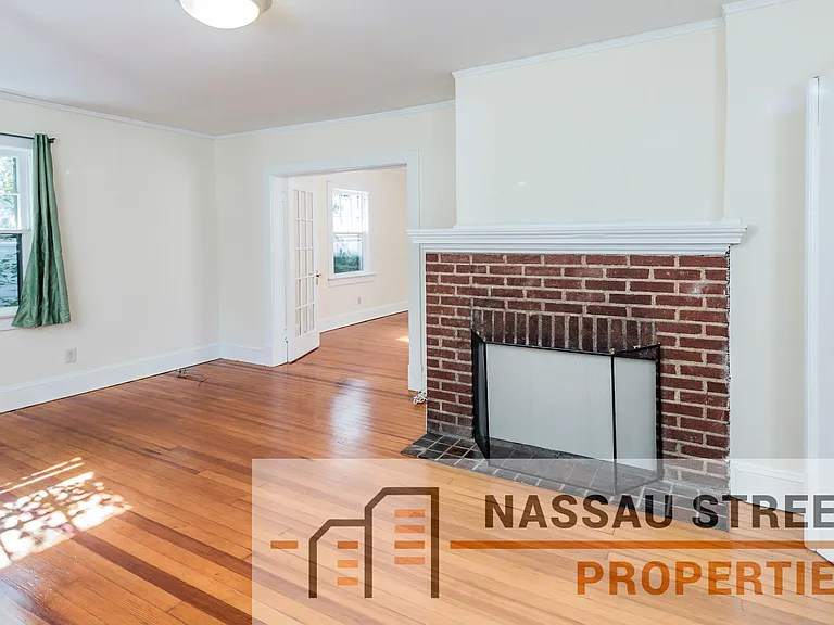 75 S Harrison St — Photo 6