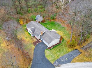 5381 Broad St, Roscoe, IL 61073