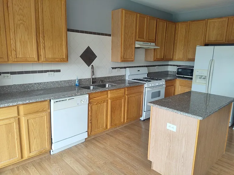 4268 Drexel Ave — Photo 10