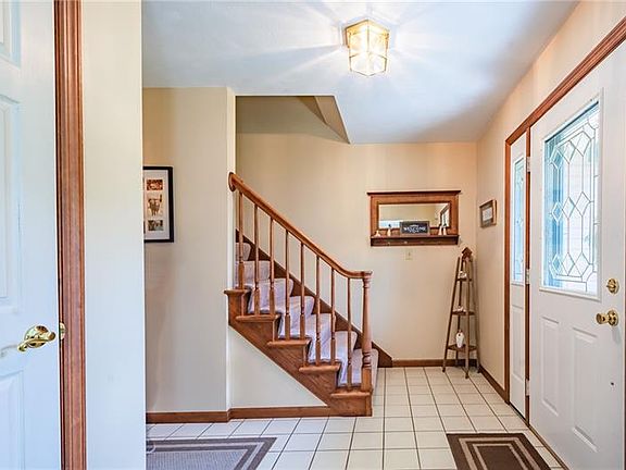 4th image of 1020 Timberwood Ct