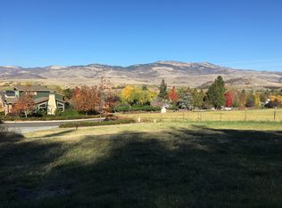 601 Van Sant St, Ashland, OR 97520