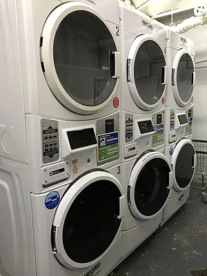 Rented by Standard Living Realty Inc | media 10