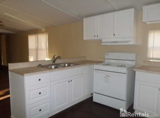 216 Apollo Dr, Fayetteville, GA 30214