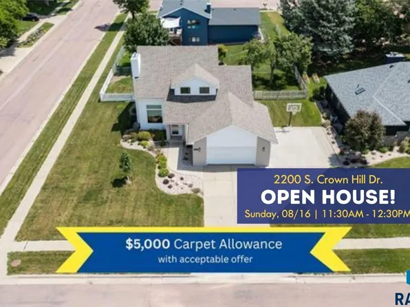 2200 S Crown Hill Dr, Sioux Falls, SD 57106