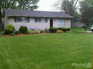 5529 Meadow Vw, Sterling Heights, MI 48310