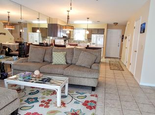 205 Robin Ln, Panama City Beach, FL 32407