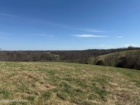 6 Tucker Ln, Springfield, KY 40069