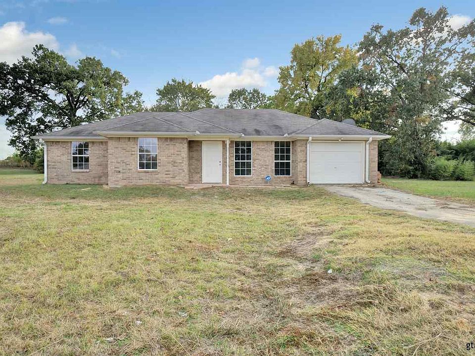 1st image of 15221 Oaks West Dr