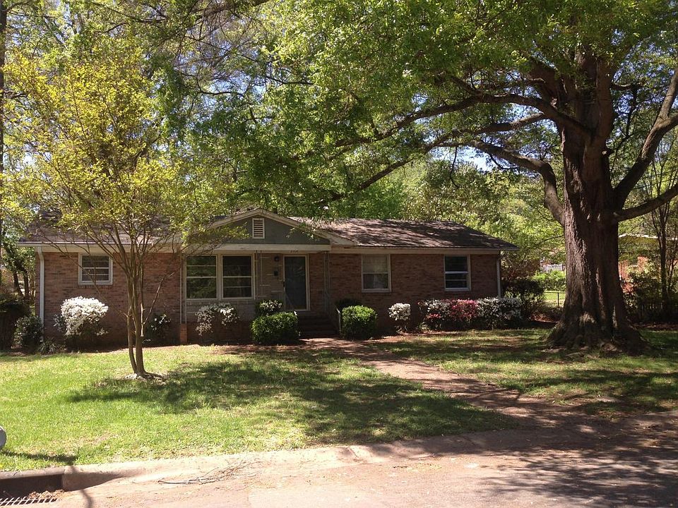 Front of house from street