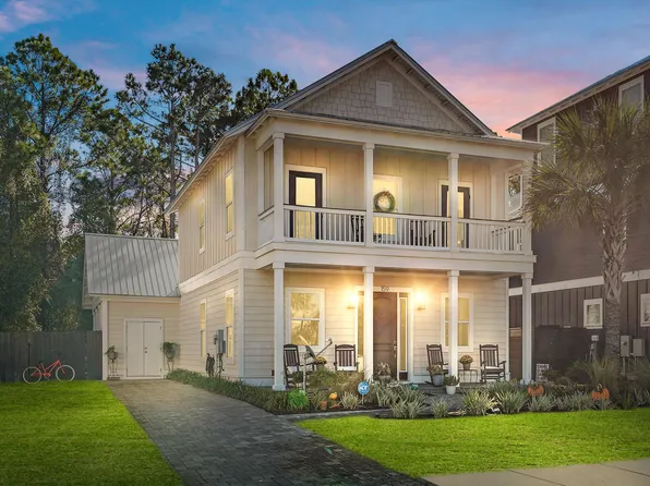 159 Lakeland Dr, Miramar Beach, FL 32550